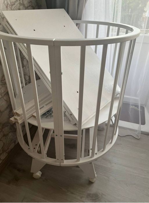 Продам трансформер Манеж