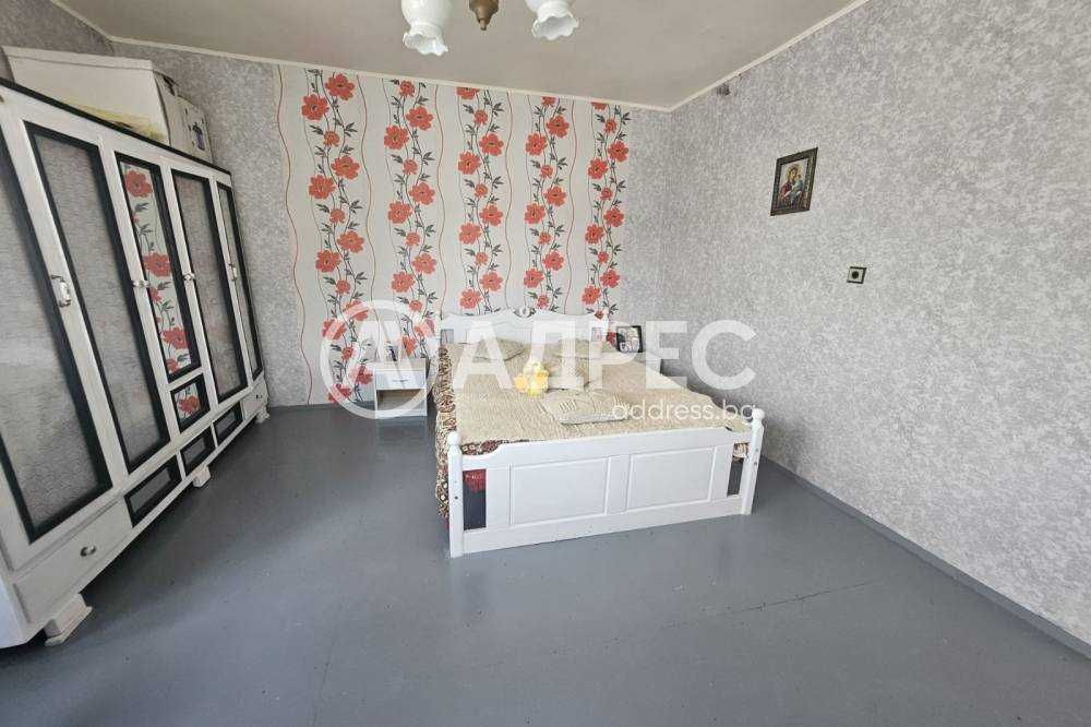 Къща село Доброплодно