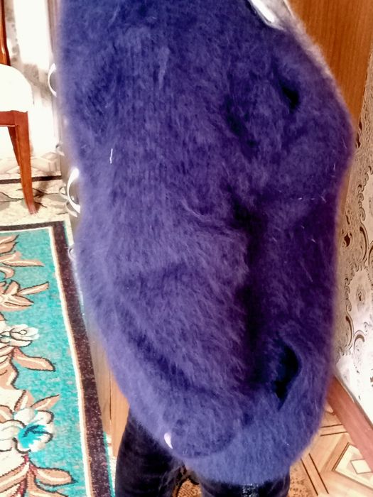 Продам кофту из ангоры.