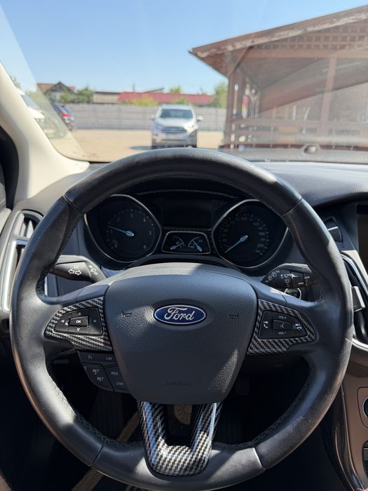 Ford Focus Titanium 2.0 TDCi 150 CP | Automat | 06/2015 | 180.000 km REALI