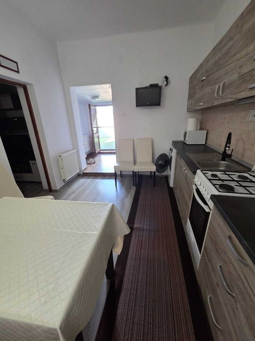 Casa de vanzare, 4 camere, I Heliade Radulescu