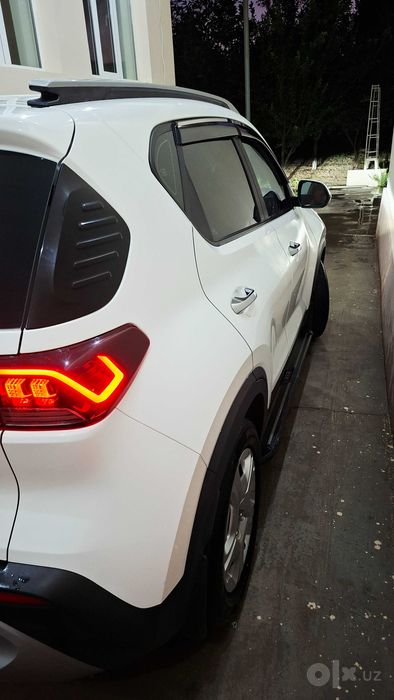 Kia Sonet 2024 | 2-pozitsiya | 24 000 km