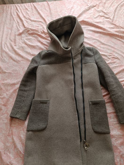 Продам Женское полупальто
