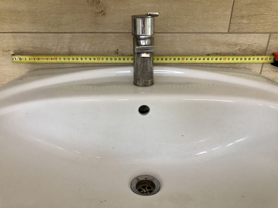 Chiuveta ceramica cu baterie Ramon Soler