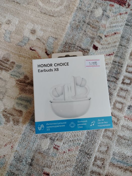 Продаётся безпроводные наушники Honor