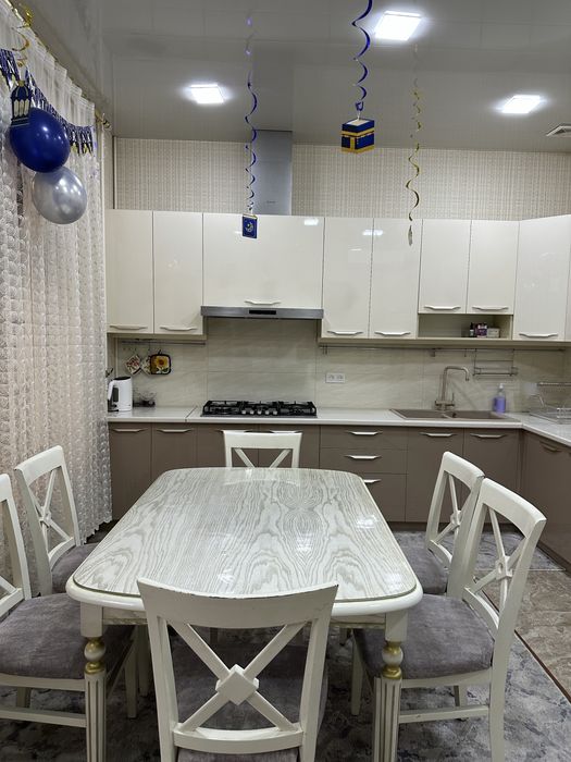 Продается Б/У кухня.