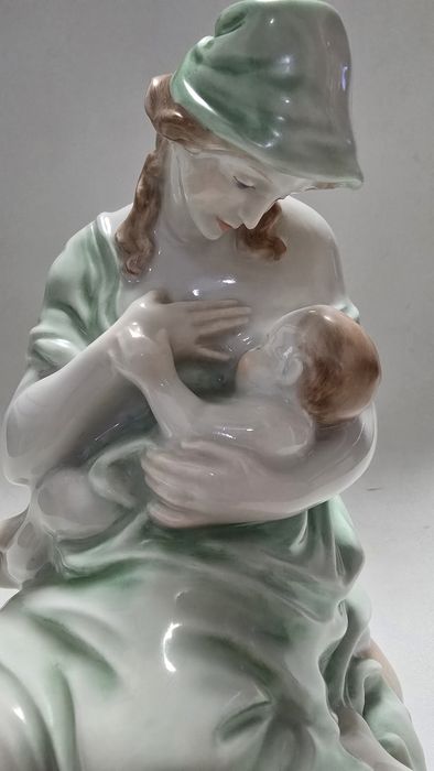 Советская статуэтка