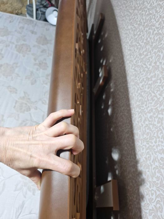 Продам кровать Б/У