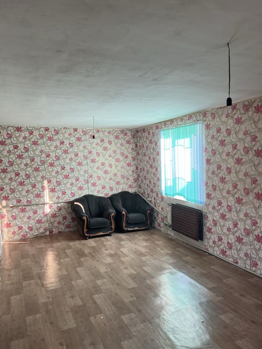 Участок с домиком продам