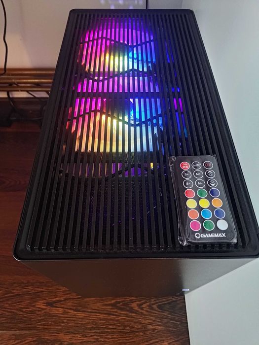 PC Gaming COMPLET Ultima Generatie Intel Core Ultra 5 245KF 32GB DDR5 RTX 5060 Ti 1TB SSD Monitor TCL QD-Mini LED TCL 25G64