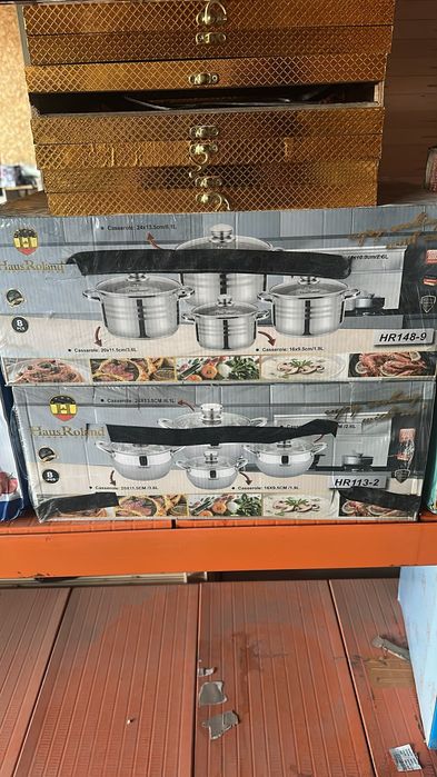 Продам набор кастрюлей