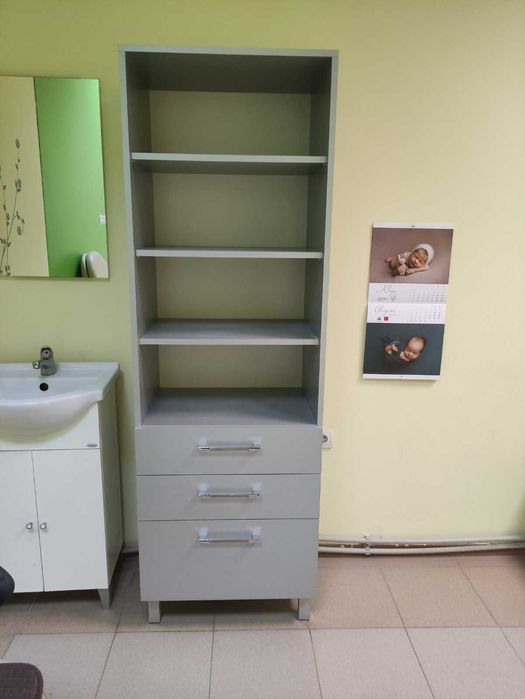 Шкаф - запазен е, размерите са в снимките