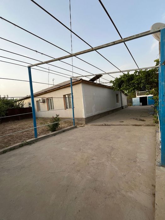 Үй сатылады орталықта