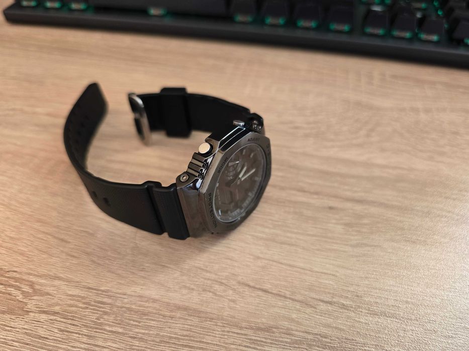 Casio G-Shock GM-2100BB-1A
