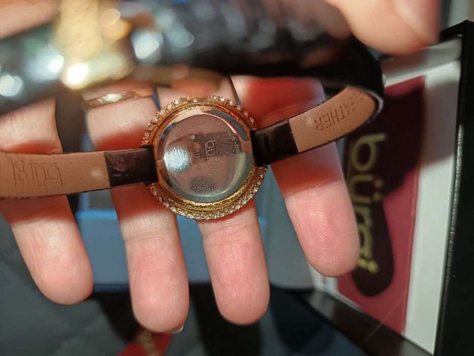 Дамски часовник Burgi