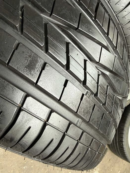 2x Anvelope Vara 245/45 R19 runflat - GoodYear Excellence RFT cu stelu