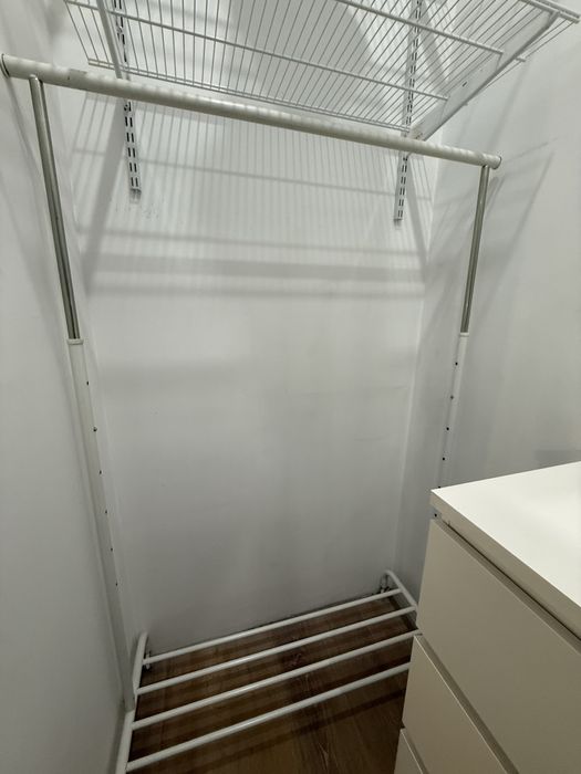 Вешалка напольная для одежды