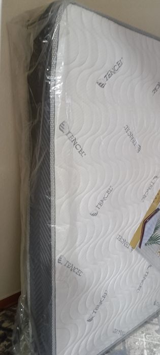 Продам матрас на кровать