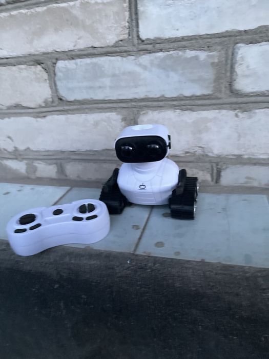 Игровой робот рабочий