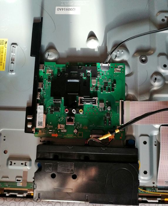 TV Samsung QE50Q60TAU ptr. piese
Model: QE50Q60TAU

Specificatii tehni