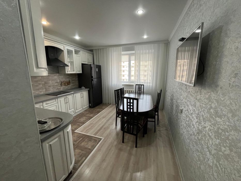 Сдается 3-х комнатная квартира в Астане