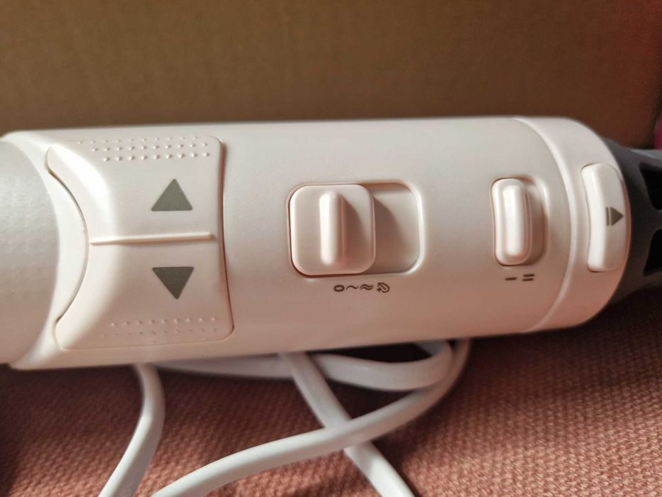 Сешоар-маша с горещ въздух Philips