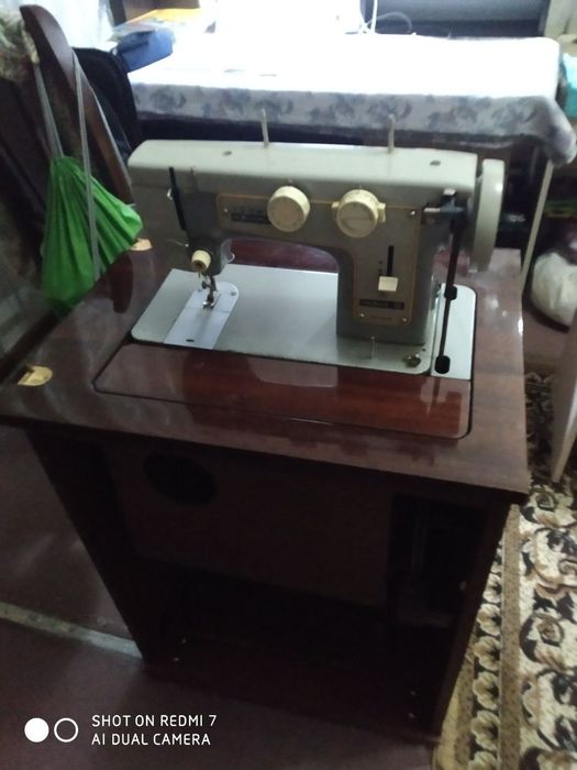 Швейная машина чайка 3