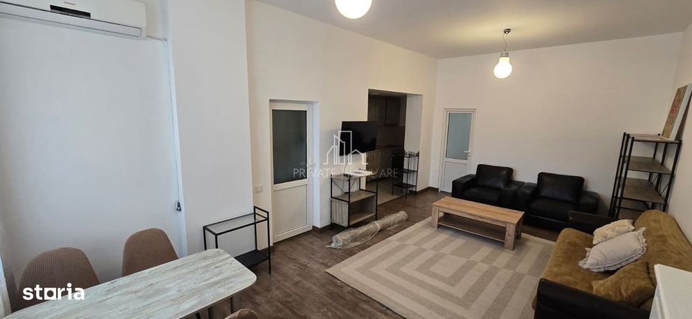 Apartament 3 Camere De Inchiriat cu Parcare, Zona 7 Noiembrie