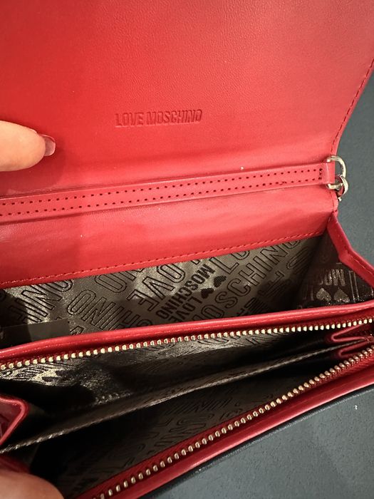 Armani exchenge ,Guess, Replay, Liu Jo, Love Moschino