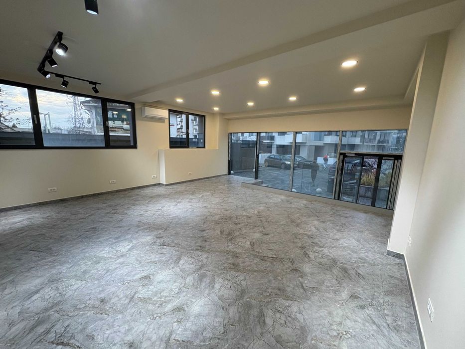 Spatiu comercial de inchiriat 54 mp utili | City of Mara, corp M8, Comision 0%