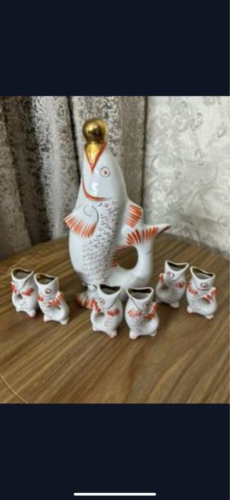 Набор рыбок с маленькими рыбками