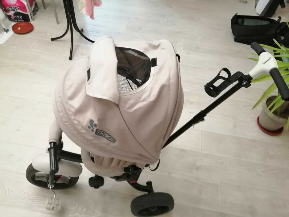 Триколка Lorelli