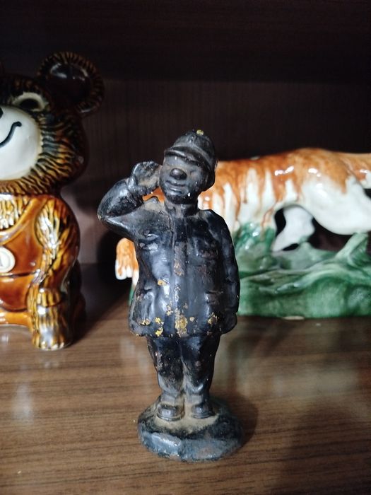 Статуэтка Бравый солдат швейка