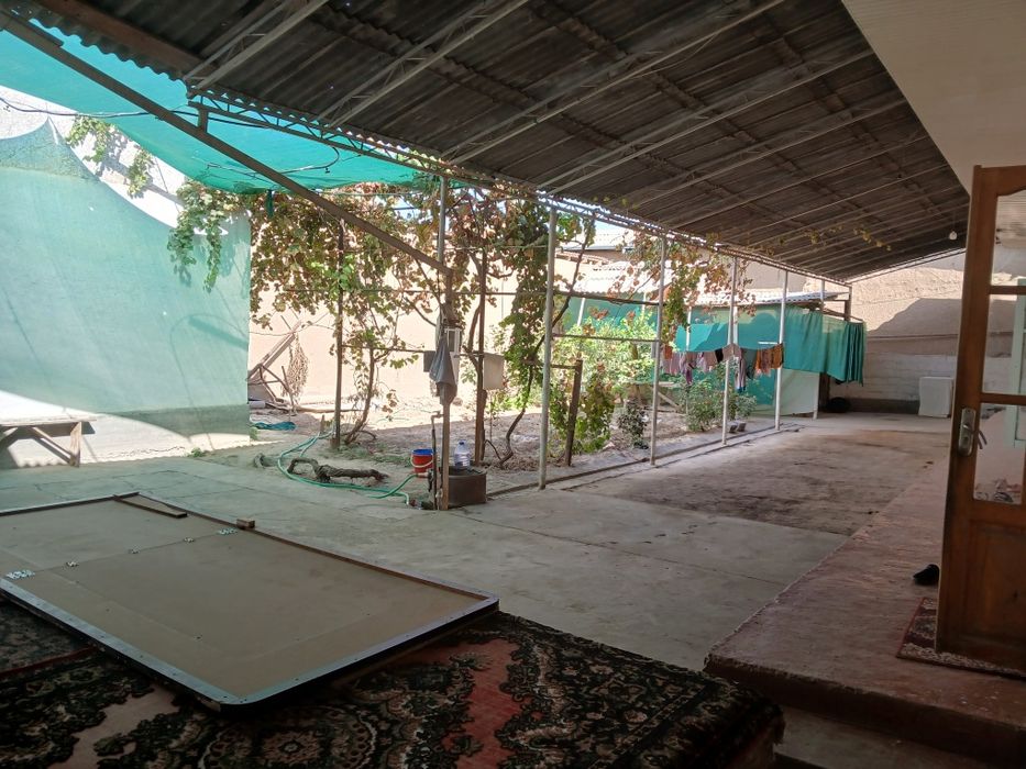 Zangi ota tumani Qaxramon Maxalada 6.25 sotik 130000$