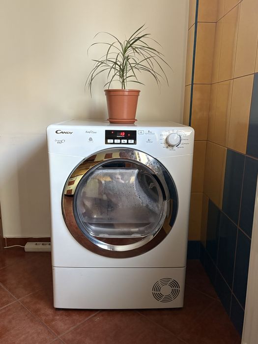 Uscator de rufe Candy, 8 kg