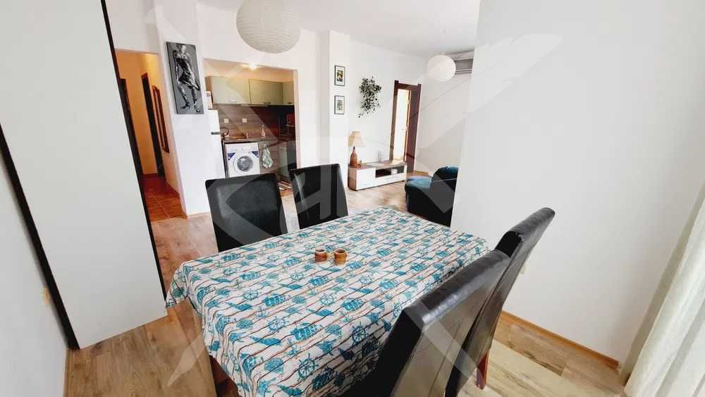 Двустаен апартамент / м-ст Ален мак - 89751