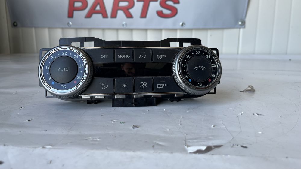 Панел за климатик Mercedes C W204 (2008-2015)