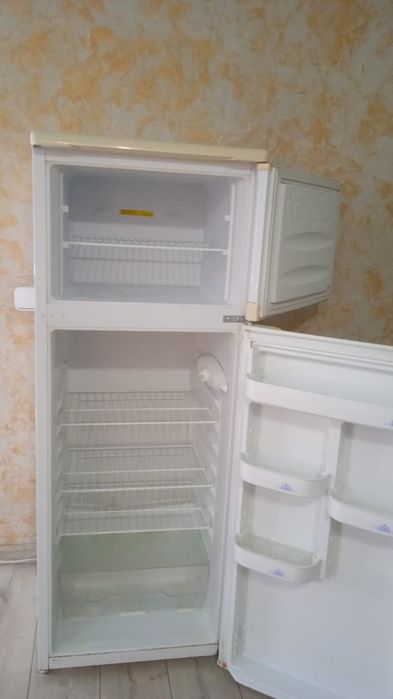 Продам холодильник б/у