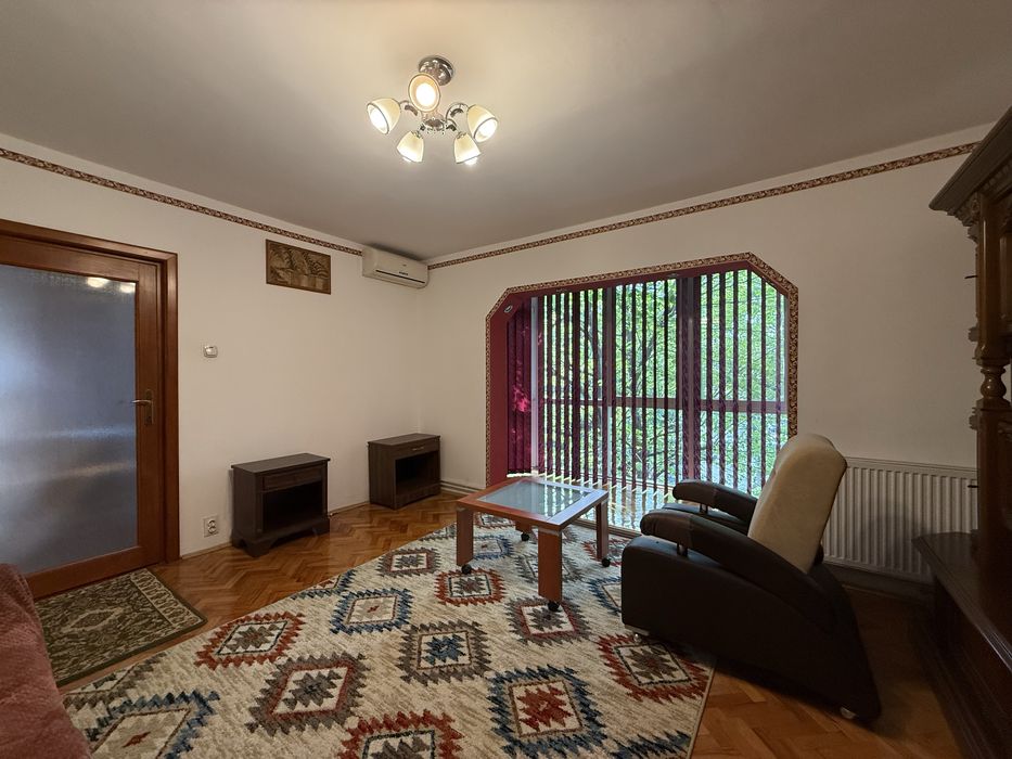 Apartament 2 camere, etaj 2, decomandat, centrală termică – Miorița, Micălaca