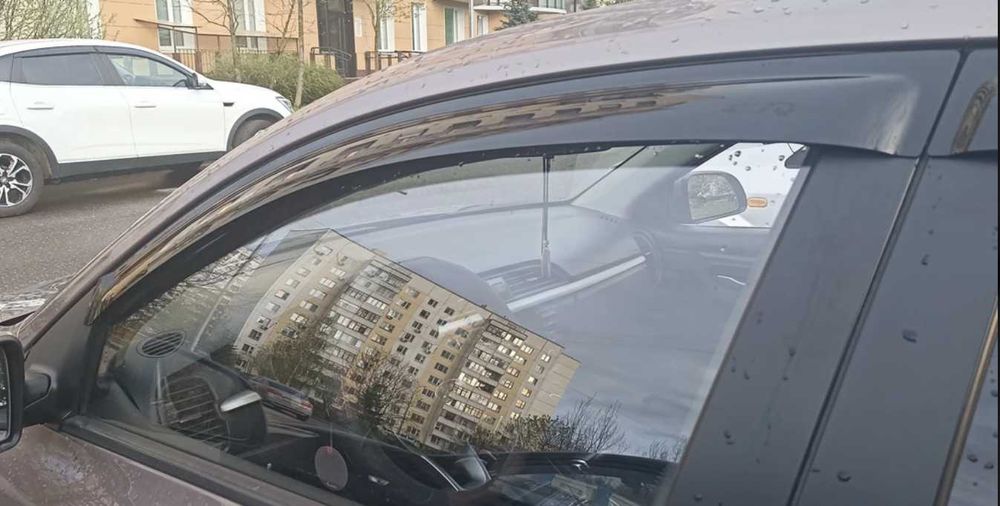 Ветровики окон на Киа Серато