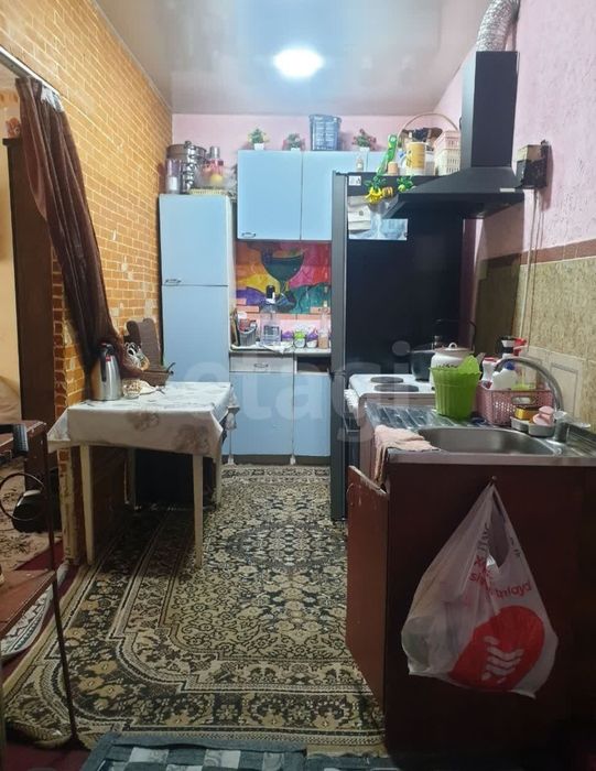 Uy sotiladi 2 xonali