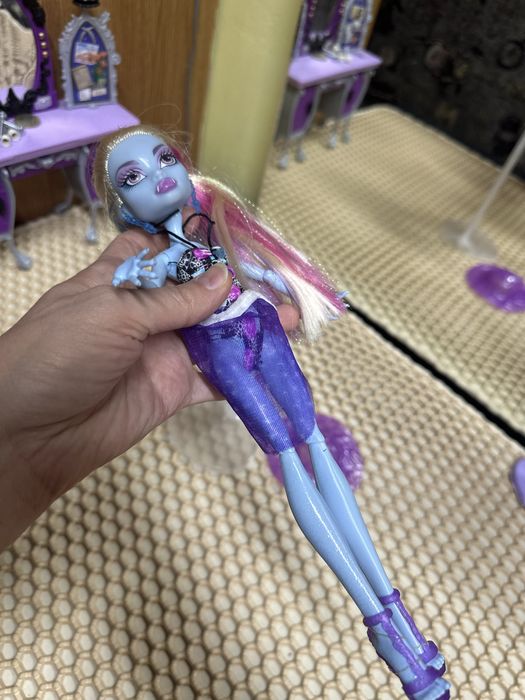 Продам куклу монстр хай!