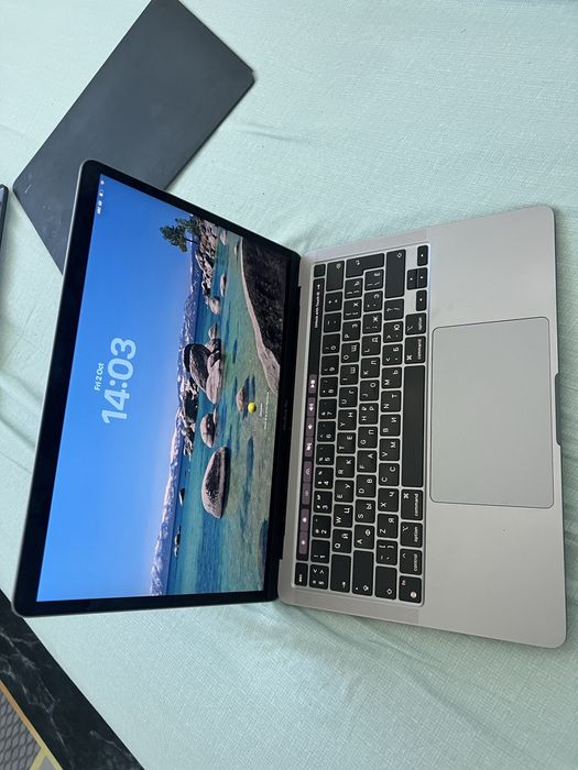MacBook Pro 13 M1