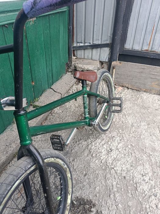 Срочно Продам бмх FEREBALL