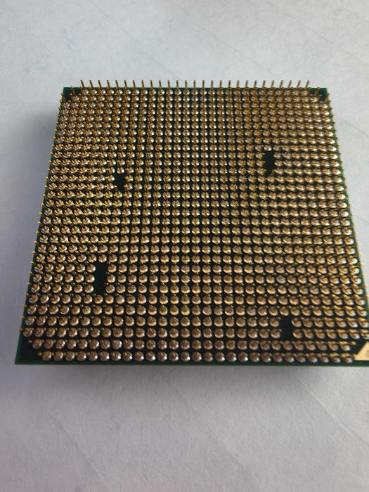 Procesor AMD Sempron 140 SDX140HBK13GQ socket AM3 AM2+ AM2. Impecabil!