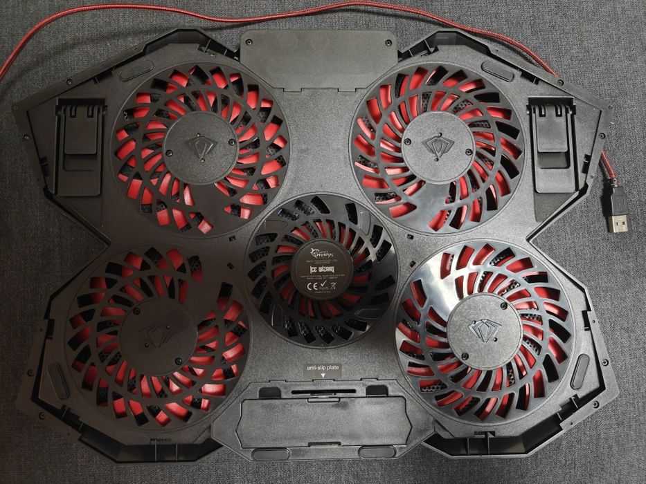 Cooler white shark GCP-29 pentru laptop max 17 inch