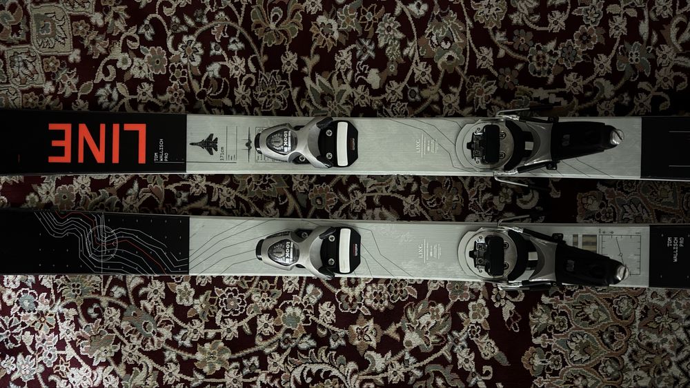 Срочно продам лыжи легендарного чемпиона X Games Tom Wallisch Pro