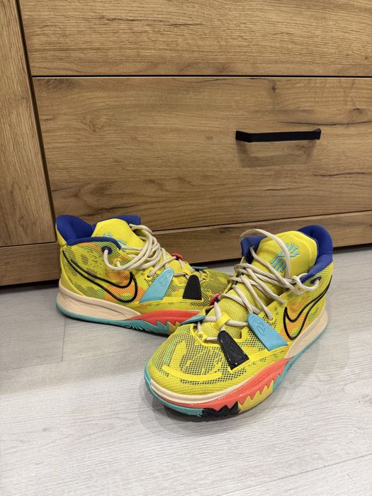 Баскетболни мъжки обувки Kyrie