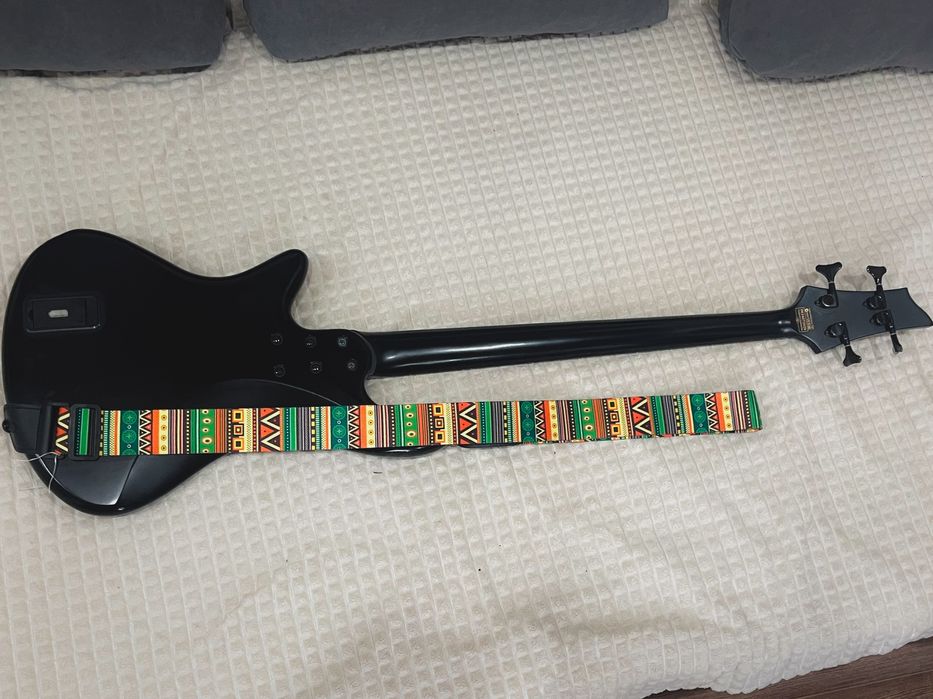 Электробас Schecter Stiletto Stealth 4