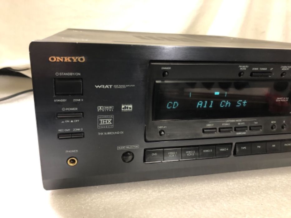 Onkyo TX-DS787...
